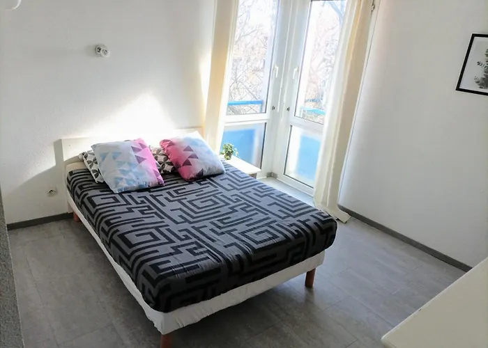 Apartment Near Center