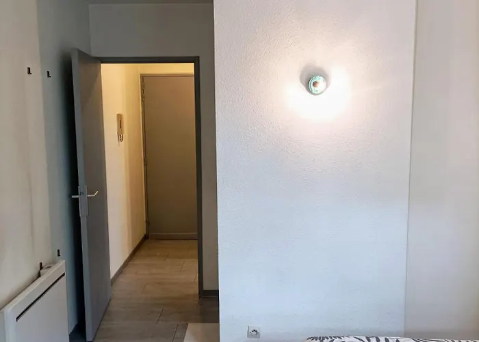Apartment Near Center
